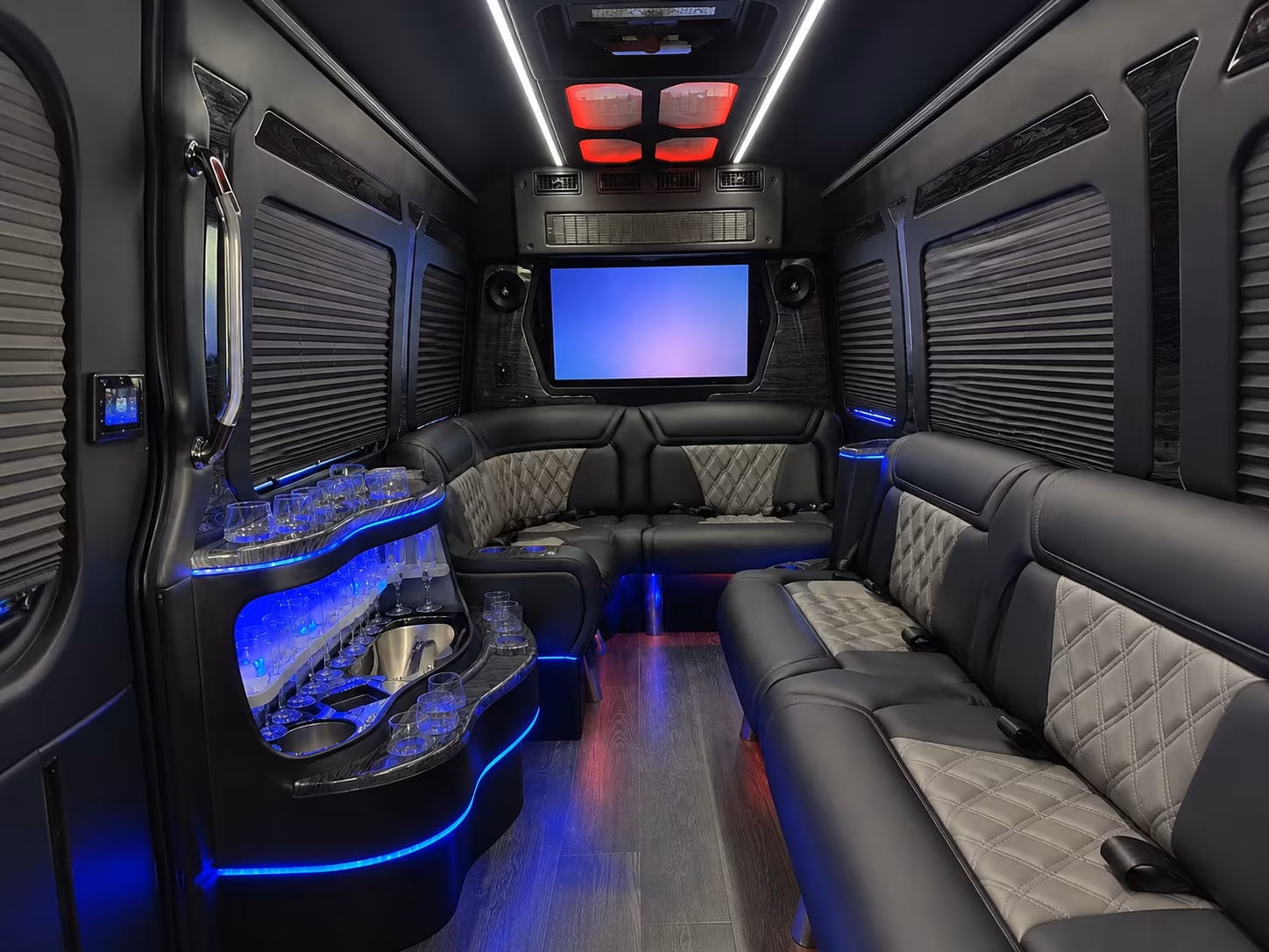 book a bus for your next prom 2